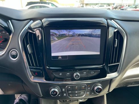 Used 2023 Chevrolet Traverse LT AWD/4WD image 35