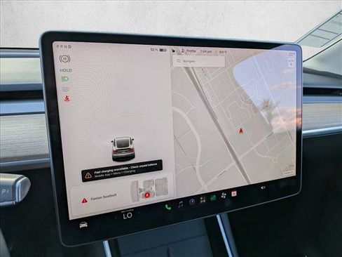 Used 2021 Tesla Model Y Long Range AWD/4WD image 19