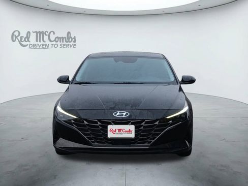Used 2023 Hyundai Elantra Limited image 8
