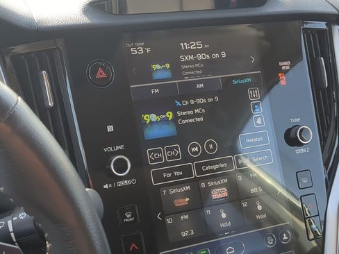 Used 2025 Subaru Outback Limited image 14