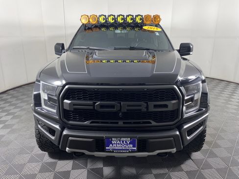 Used 2019 Ford F150 Raptor w/ Equipment Group 802A Luxury AWD/4WD image 12