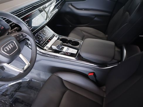 New 2026 Audi Q8 Premium Plus image 19