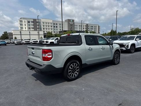 Used 2024 Ford Maverick Lariat FWD image 3
