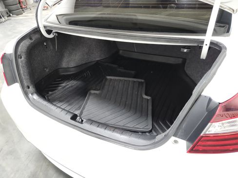 Used 2017 Honda Accord EX-L image 22