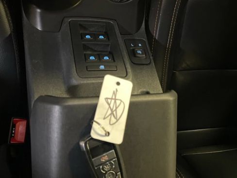 Used 2023 Ford Bronco Badlands AWD/4WD image 33