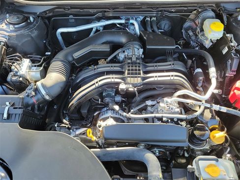 Used 2025 Subaru Outback Touring image 10