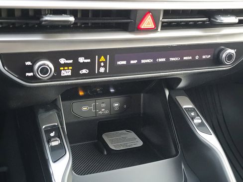 New 2026 Kia Sorento S image 16