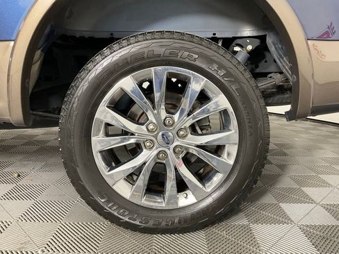 Used 2016 Ford F150 Lariat image 10