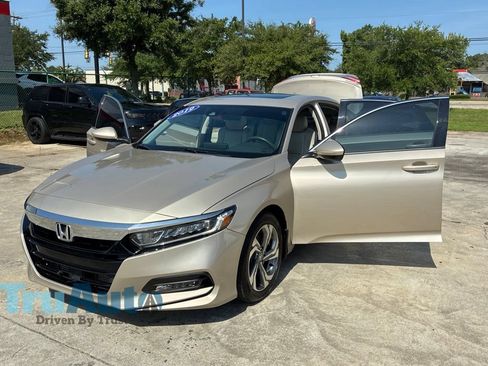 Used 2019 Honda Accord EX image 7