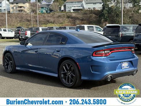 Used 2023 Dodge Charger R/T w/ Blacktop Package image 3