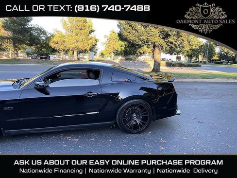 Used 2013 Ford Mustang GT Premium w/ Comfort Pkg RWD image 5
