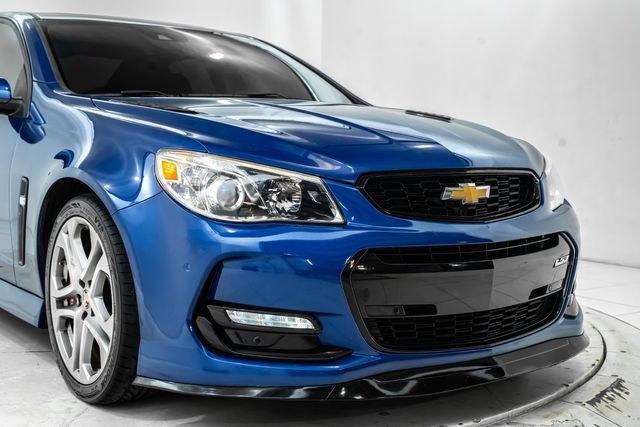 Used 2017 Chevrolet SS RWD image 13