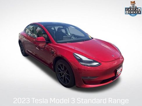Used 2023 Tesla Model 3 Standard Range RWD image 1