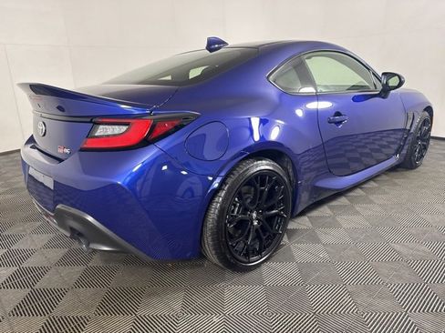 Used 2025 Toyota GR86 Premium image 3