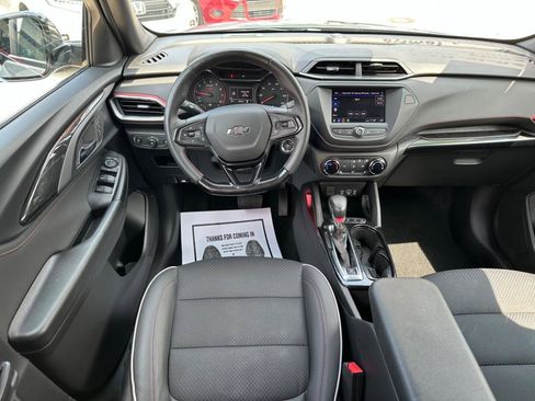 Used 2023 Chevrolet TrailBlazer RS image 4