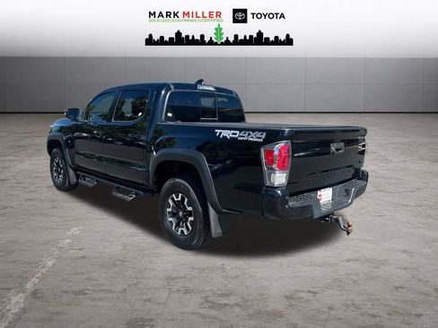 Used 2022 Toyota Tacoma TRD Off-Road w/ TRD Premium Off Road Package AWD/4WD image 3