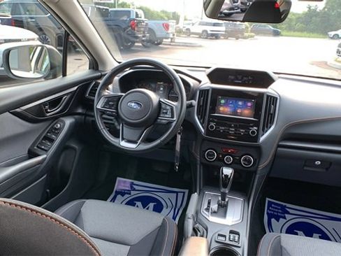 Used 2022 Subaru Crosstrek 2.0i Premium image 21