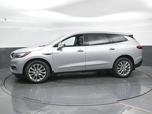 Used 2021 Buick Enclave Premium w/ Sun and Sites Package AWD/4WD image 8