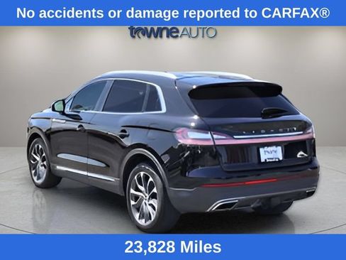 Used 2022 Lincoln Nautilus Reserve w/ Equipment Group 201A AWD/4WD image 3