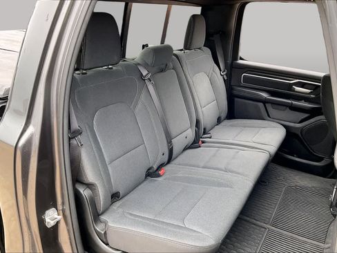 Used 2022 RAM 1500 Big Horn AWD/4WD image 18