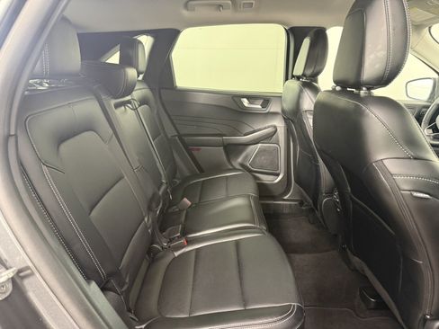 Certified 2025 Ford Escape Platinum AWD/4WD image 13