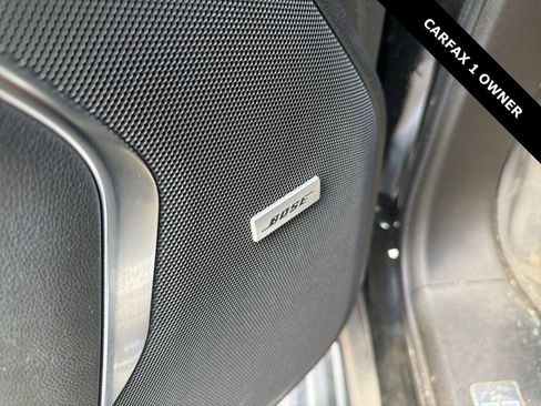 Used 2024 Chevrolet Tahoe Premier w/ Advanced Technology Package image 16