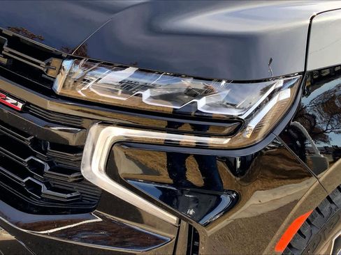 Used 2023 Chevrolet Tahoe Z71 w/ Luxury Package image 27