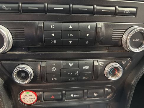 Used 2015 Ford Mustang Coupe image 17