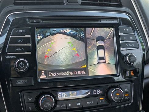 Used 2018 Nissan Maxima Platinum image 19