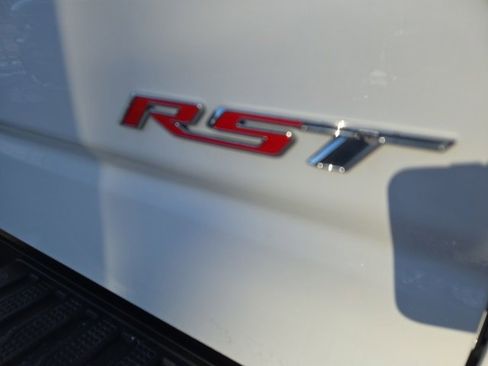 Used 2022 Chevrolet Silverado 1500 RST w/ Z71 Off-Road Package image 10