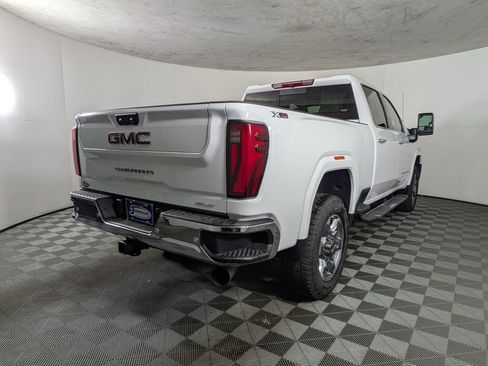New 2025 GMC Sierra 2500 SLT w/ SLT Premium Package image 7