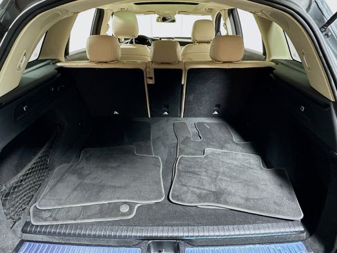 Used 2019 Mercedes-Benz GLC 350e 4MATIC image 26