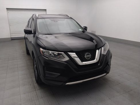 Used 2019 Nissan Rogue SV w/ Premium Package AWD/4WD image 14