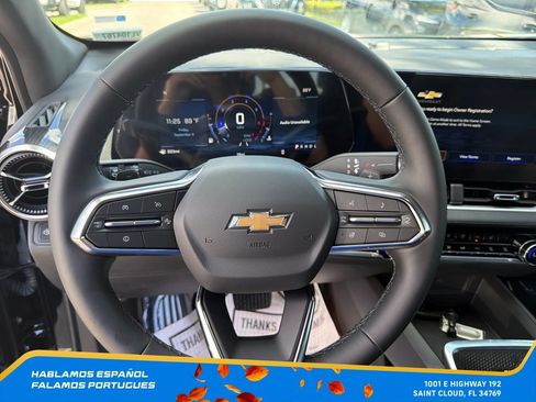 New 2027 Chevrolet Equinox LT w/ Convenience Package II FWD image 17