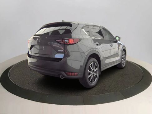 Used 2018 MAZDA CX-5 Touring w/ Preferred Equipment Package AWD/4WD image 2