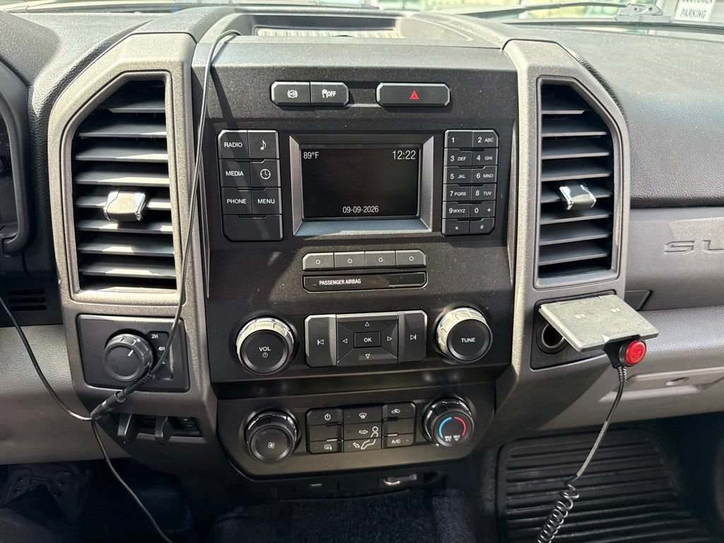Used 2019 Ford F550 4x4 Regular Cab Super Duty image 19