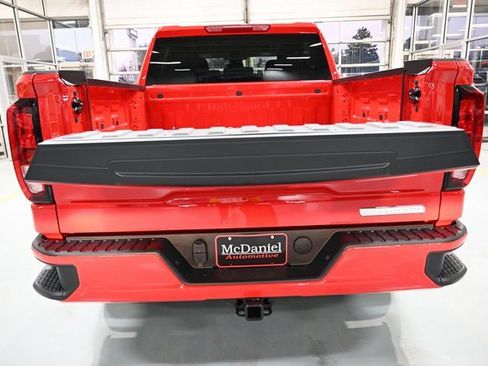 New 2026 GMC Sierra 1500 Elevation image 5