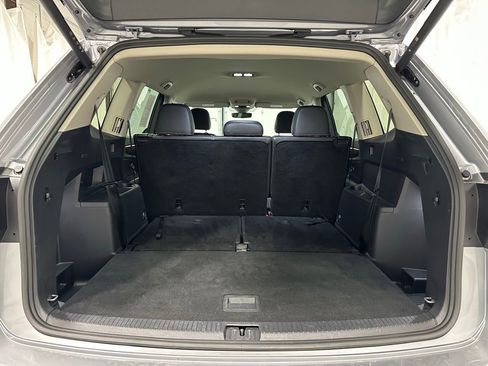 Used 2025 Volkswagen Atlas SE image 52