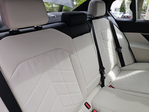 New 2026 BMW 530i w/ Executive Package RWD image 12