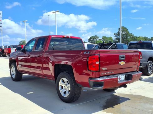 Used 2018 Chevrolet Silverado 1500 LT w/ All Star Edition AWD/4WD image 2