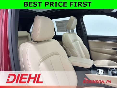 New 2025 Jeep Grand Cherokee Limited image 14