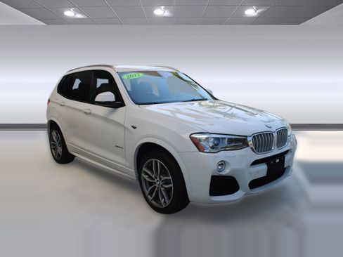 Used 2017 BMW X3 xDrive28i image 7