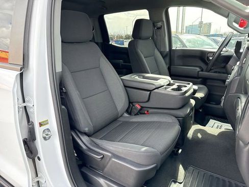 Used 2022 Chevrolet Silverado 1500 Custom AWD/4WD image 25