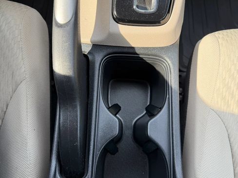 Used 2014 Honda Civic LX image 25