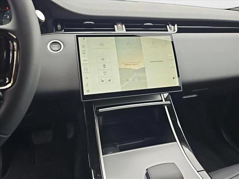 New 2026 Land Rover Range Rover Evoque S image 21