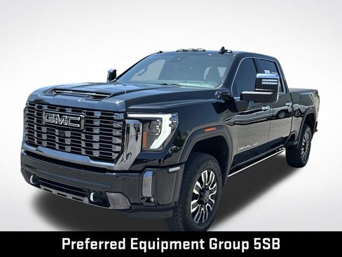 Certified 2024 GMC Sierra 3500 Denali Ultimate AWD/4WD image 2