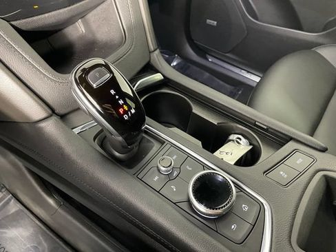 Used 2021 Cadillac XT5 Luxury AWD/4WD image 9