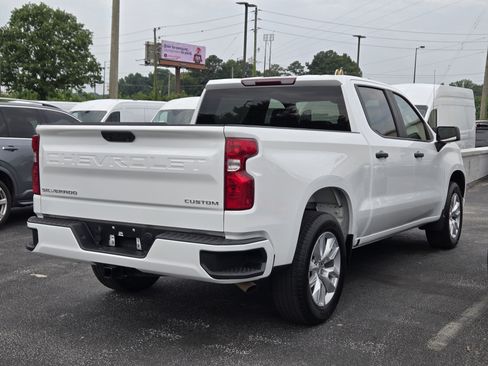 Used 2025 Chevrolet Silverado 1500 Custom RWD image 3