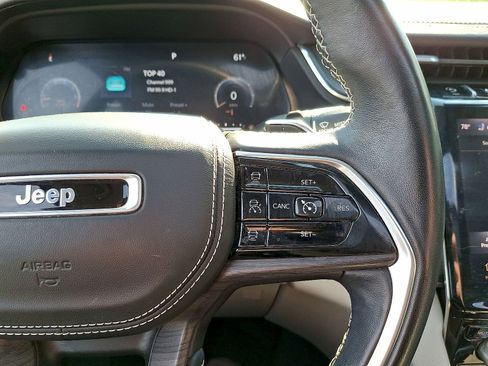 Used 2022 Jeep Grand Cherokee L Overland AWD/4WD image 18