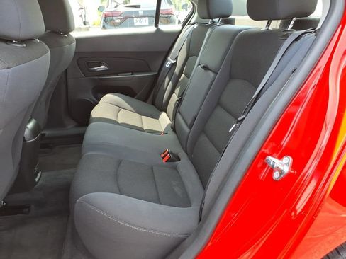 Certified 2016 Chevrolet Cruze LT FWD image 12